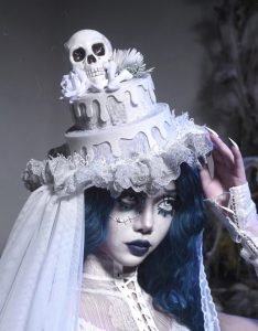 Zombie Bride, White Gothic cake, Skull, European Dome