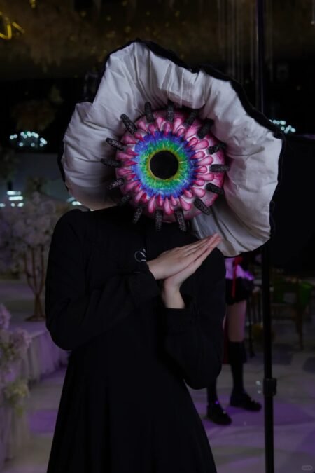 【giant eyeball】customizable design available