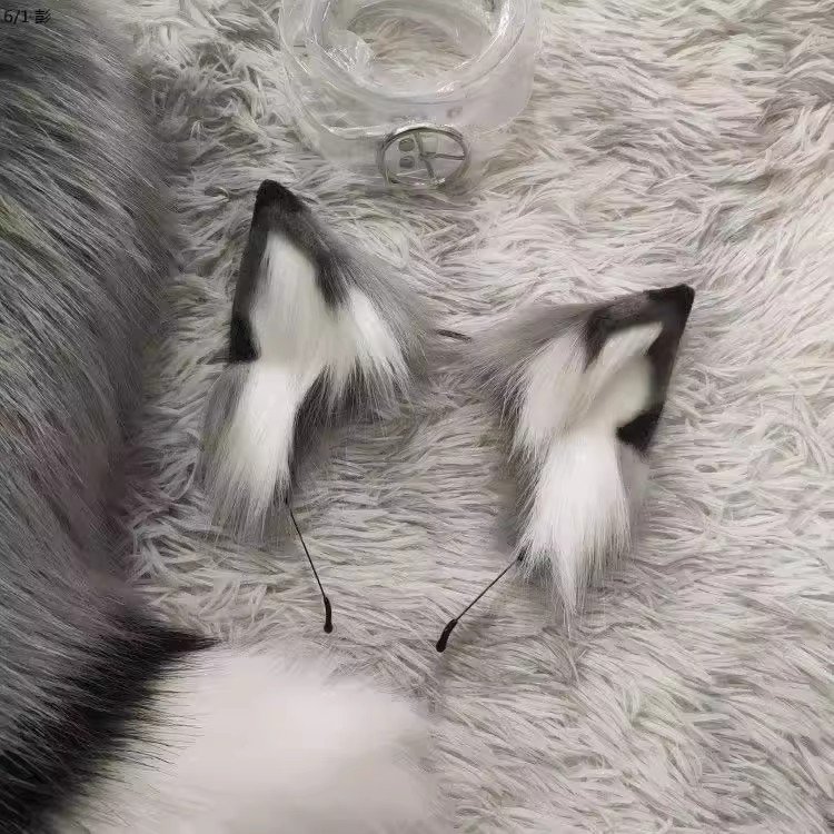 simulated wolf ear, wolf tail, deer ear, deer tail